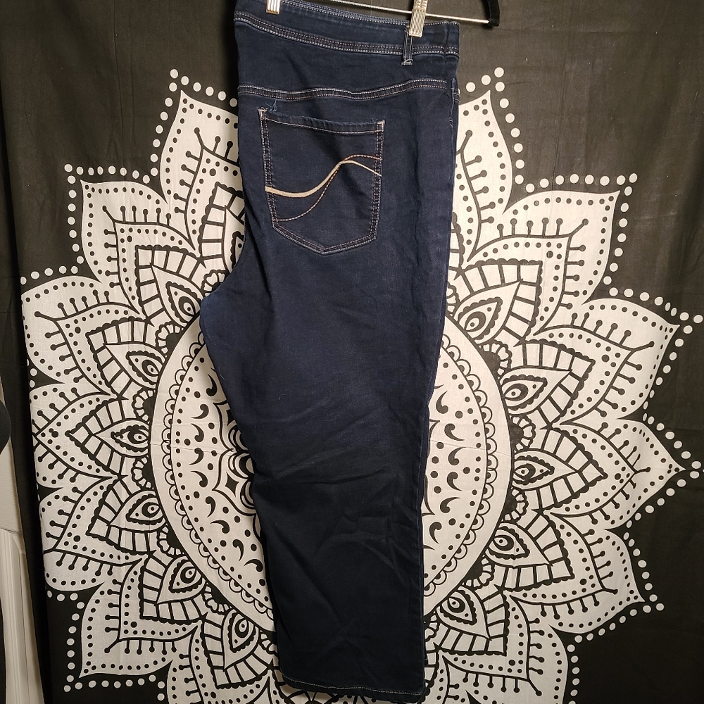 Lane Bryant denim stretch crop jeans 28